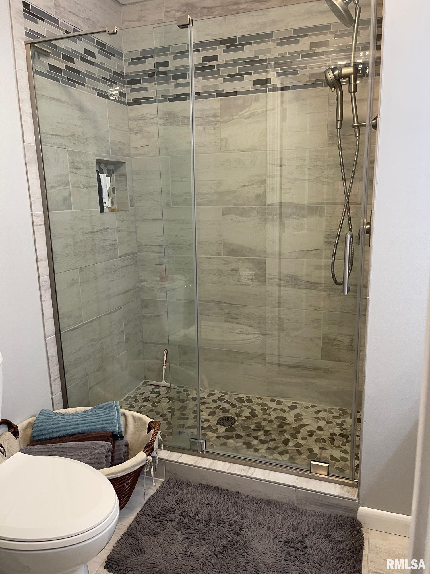12506 Petroff Road Benton, IL 62812 - Photo 24 of 47 Gallery Image 24