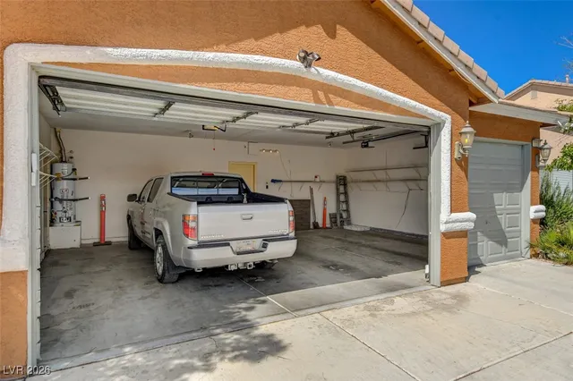 $5,200 | 1116 Stoneypeak Avenue, North Las Vegas, NV 89081