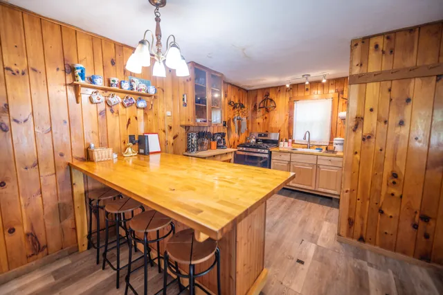 $399,000 | 4850 Vermont Rte 100, Wardsboro, VT 05360