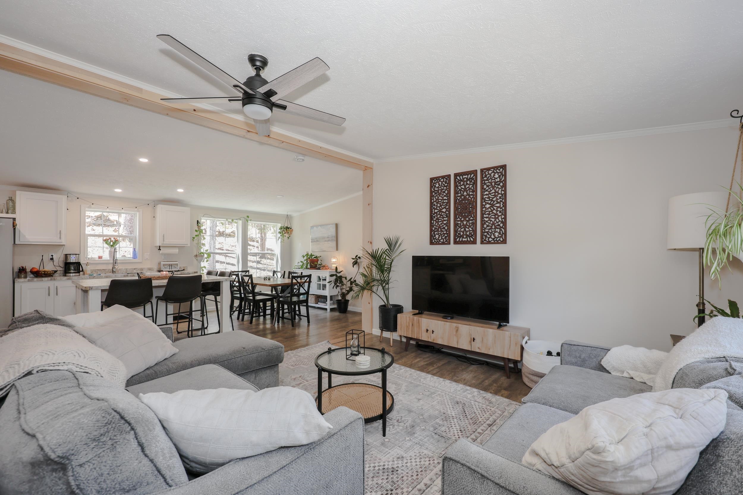 48 Farrell Loop Warner, NH 03278 - Photo 8 of 40