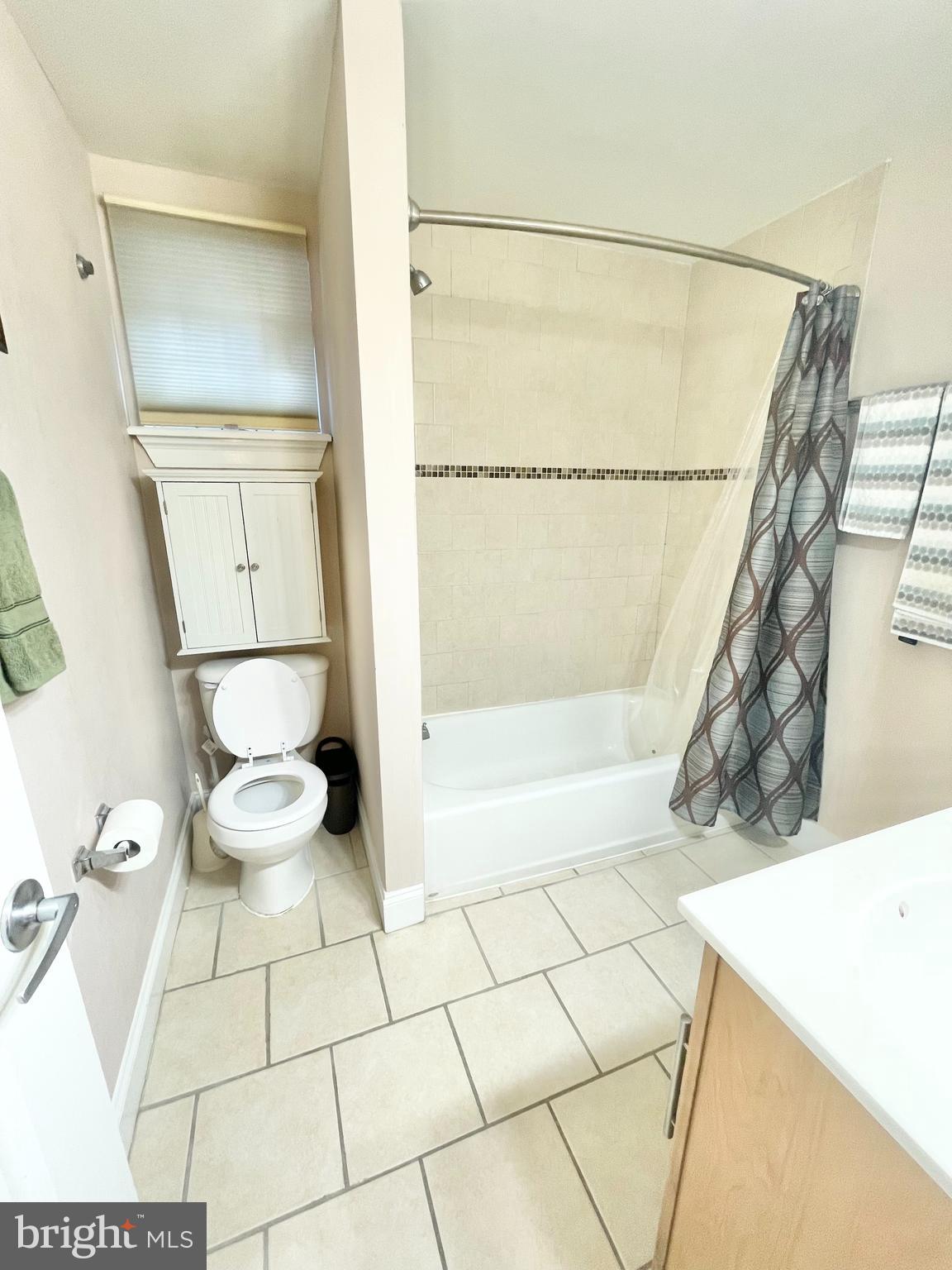 1716 Pine Street, Unit 1R Philadelphia, PA 19103 - Photo 12 of 16