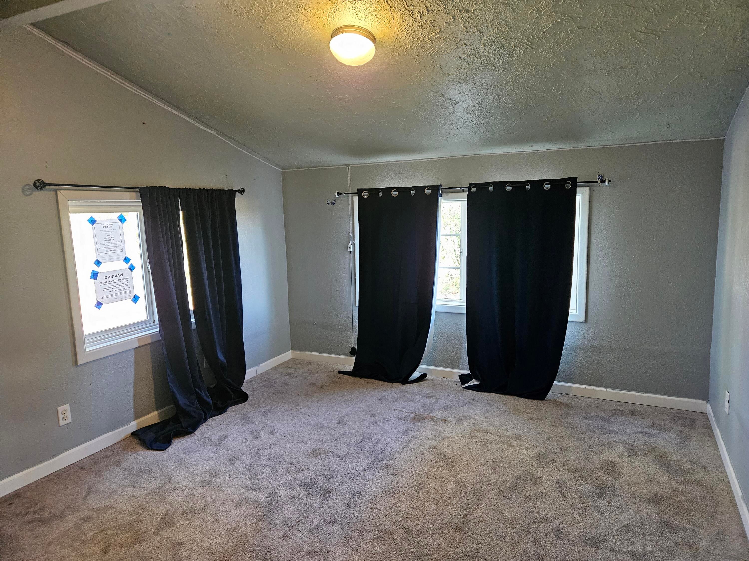 7770 Elliott Road Klamath Falls, OR 97603 - Photo 13 of 25 Bedroom 4