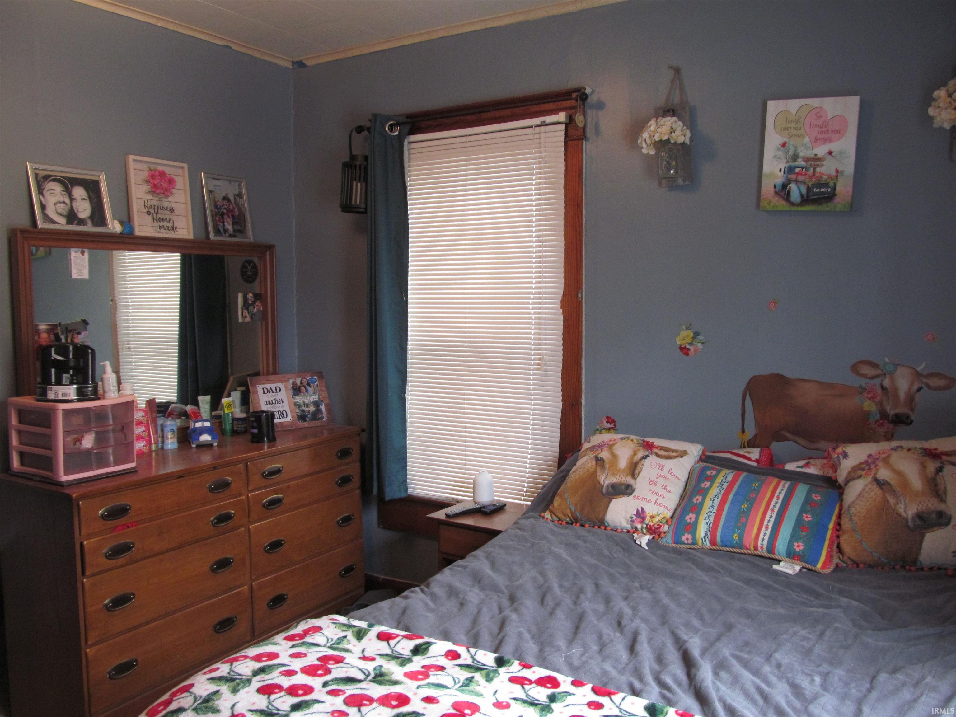 1411 R Street Bedford, IN 47421 - Photo 13 of 29 Gallery Image 13