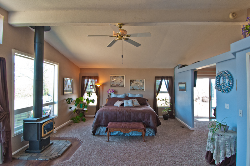 12608 Oak Run Road Oak Run, CA 96069 - Photo 22 of 53 Master Suite