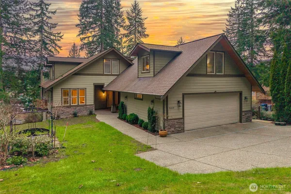 $1,640,000 | 5614 East Lake Bosworth Drive, Snohomish, WA 98290