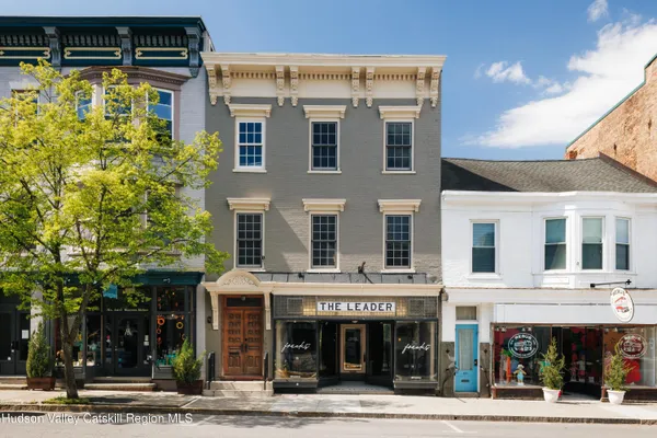 $2,500,000 | 339 Warren Street, Hudson, NY 12534
