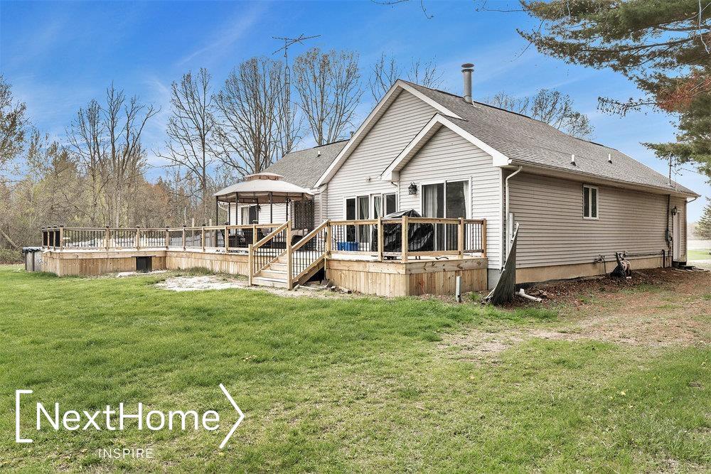 12456 Marshall Road Montrose, MI 48457 - Photo 29 of 41 50106751-28.JPG
