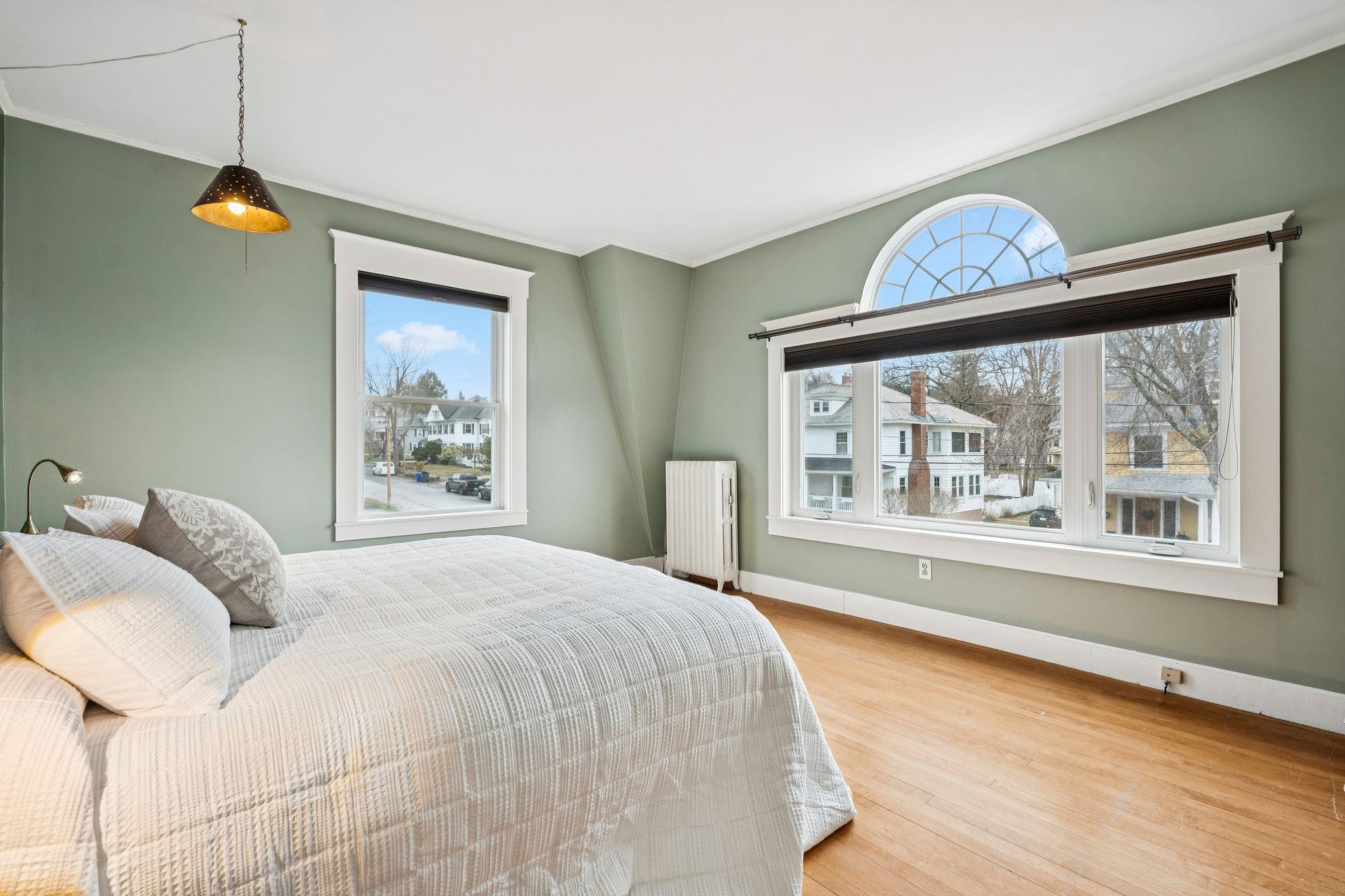 944 Chestnut Street Manchester, NH 03104 - Photo 23 of 49