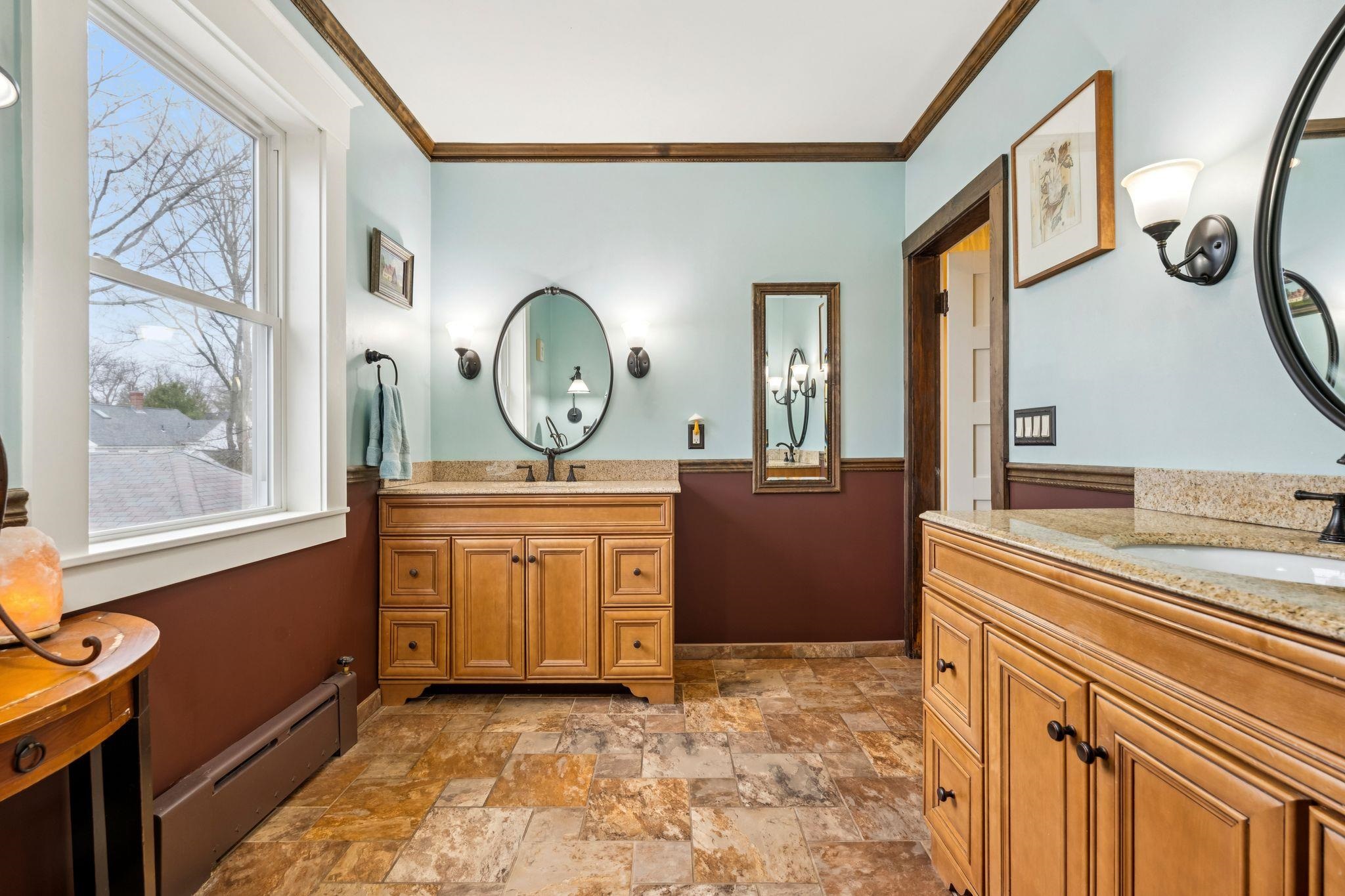 944 Chestnut Street Manchester, NH 03104 - Photo 32 of 49