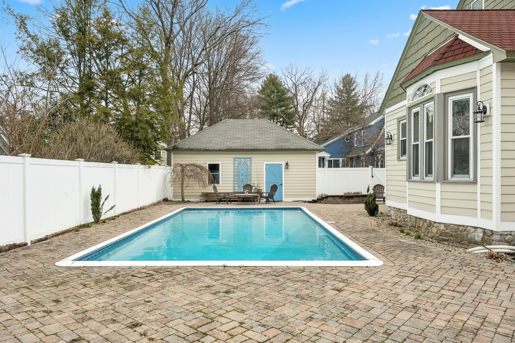 944 Chestnut Street Manchester, NH 03104 - Photo 42 of 49