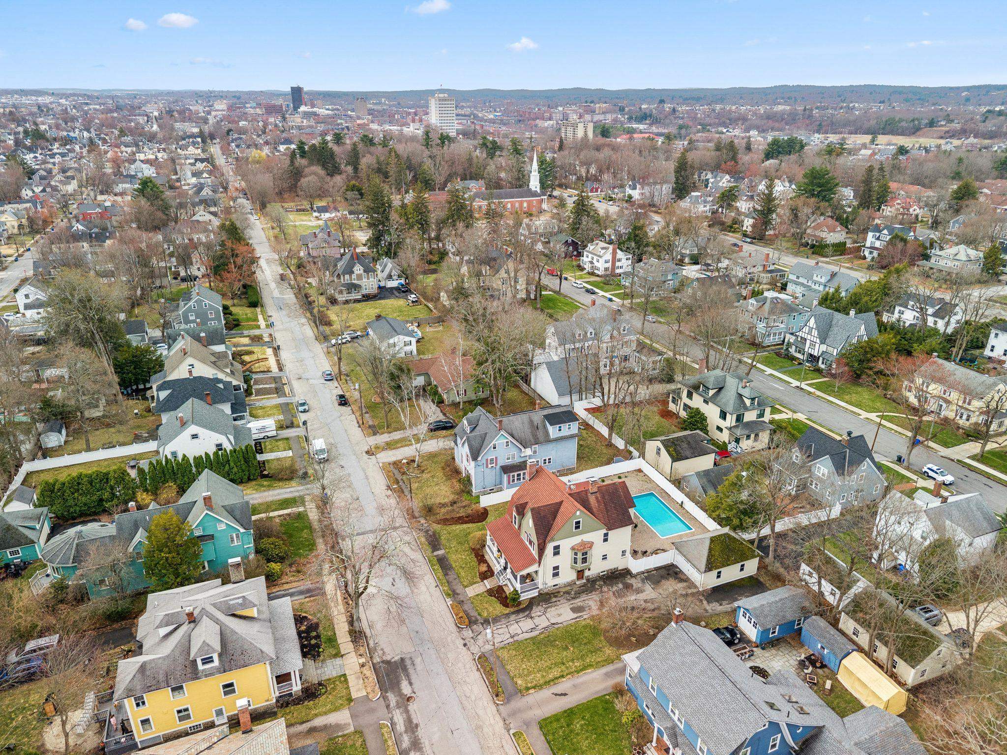 944 Chestnut Street Manchester, NH 03104 - Photo 46 of 49