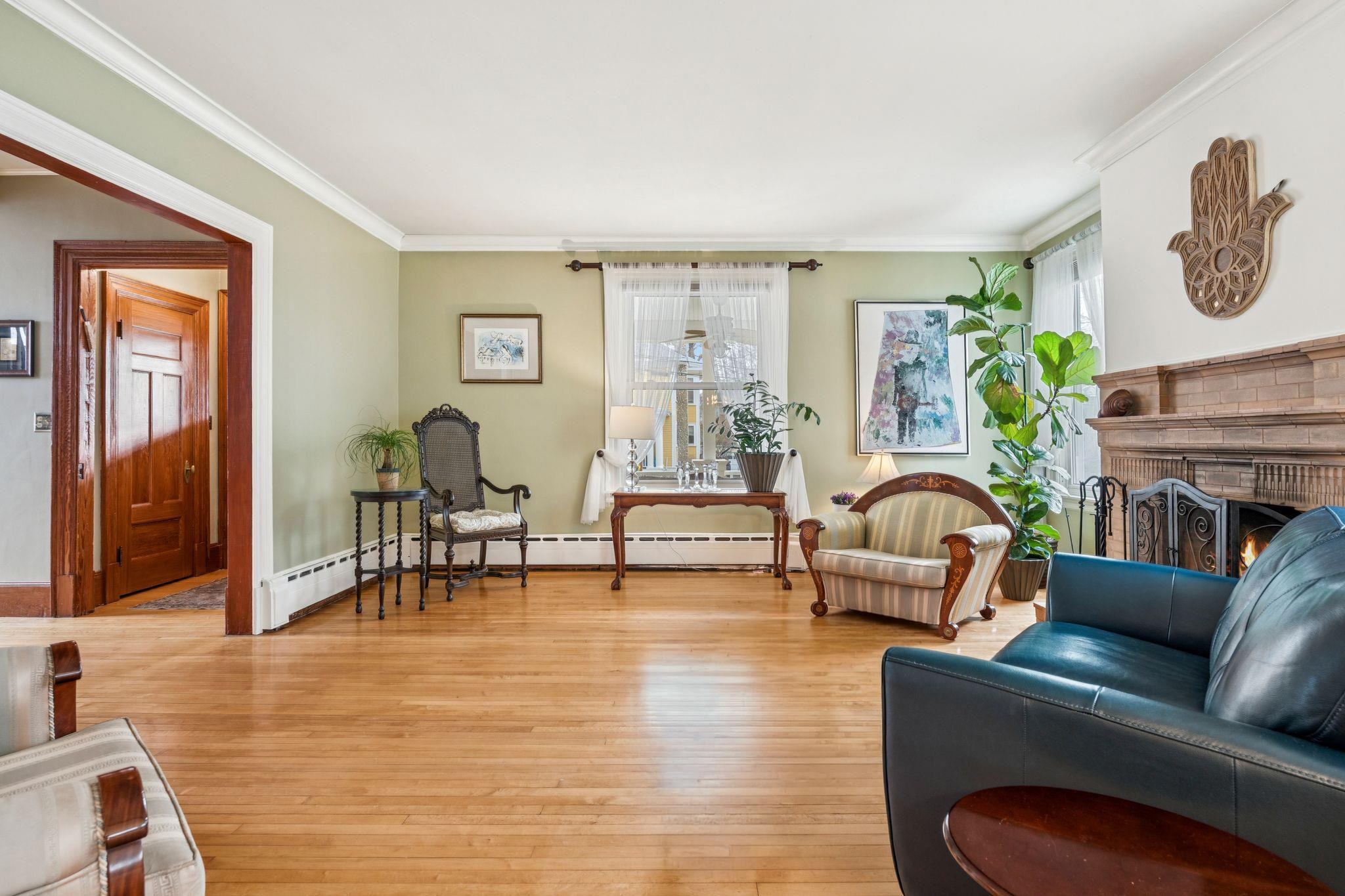 944 Chestnut Street Manchester, NH 03104 - Photo 10 of 49