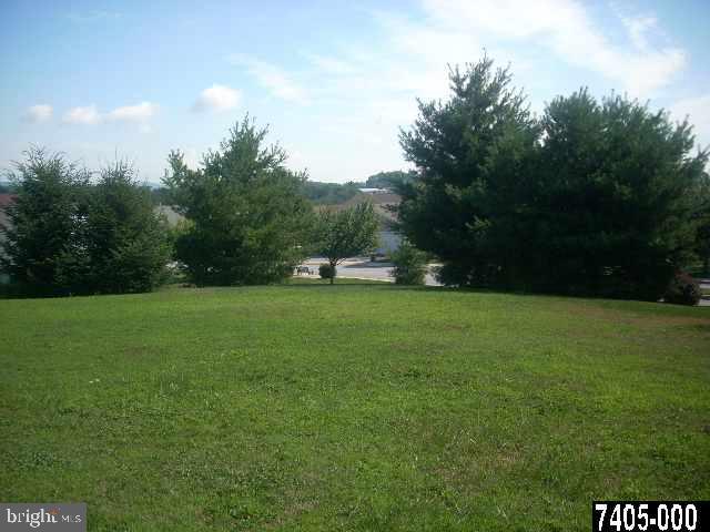 155 Windsor Road York, PA 17402 - Photo 2 of 21 Gallery Image 2