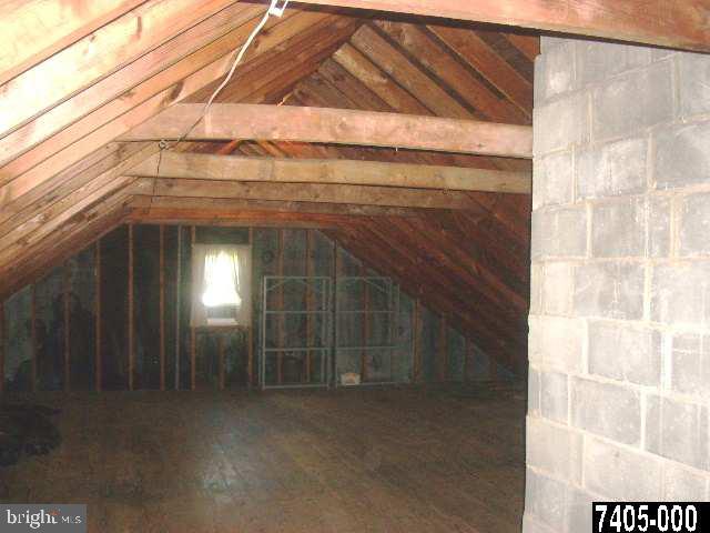 155 Windsor Road York, PA 17402 - Photo 16 of 21 Gallery Image 16