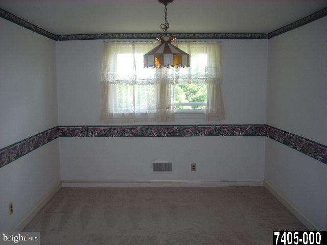 155 Windsor Road York, PA 17402 - Photo 10 of 21 Gallery Image 10
