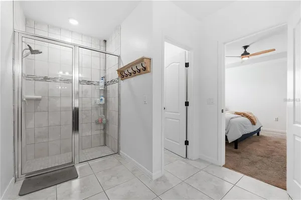 $2,650 | 893 Northwest 252 Drive, Newberry, FL 32669