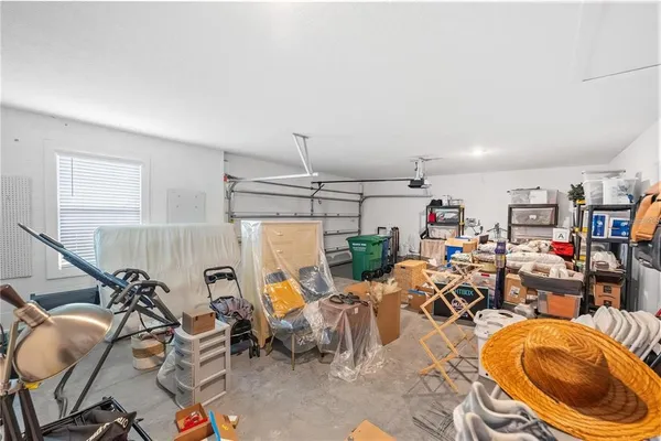 $2,650 | 893 Northwest 252 Drive, Newberry, FL 32669