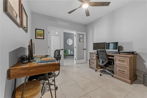 $2,650 | 893 Northwest 252 Drive, Newberry, FL 32669