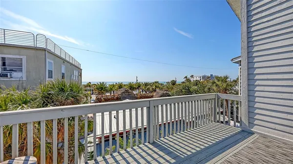 $2,850,000 | 126 Avenida Veneccia, Sarasota, FL 34242