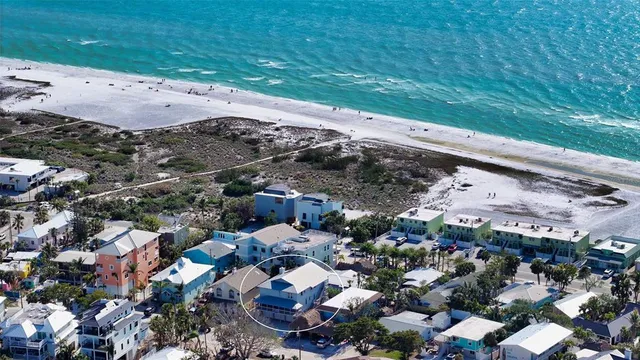 $3,195,000 | 126 Avenida Veneccia, Sarasota, FL 34242