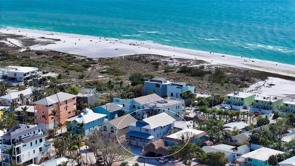 $2,850,000 | 126 Avenida Veneccia, Sarasota, FL 34242