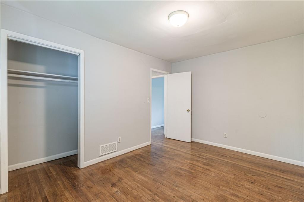 350 Brooks Avenue Southwest Atlanta, GA 30310 - Photo 16 of 29