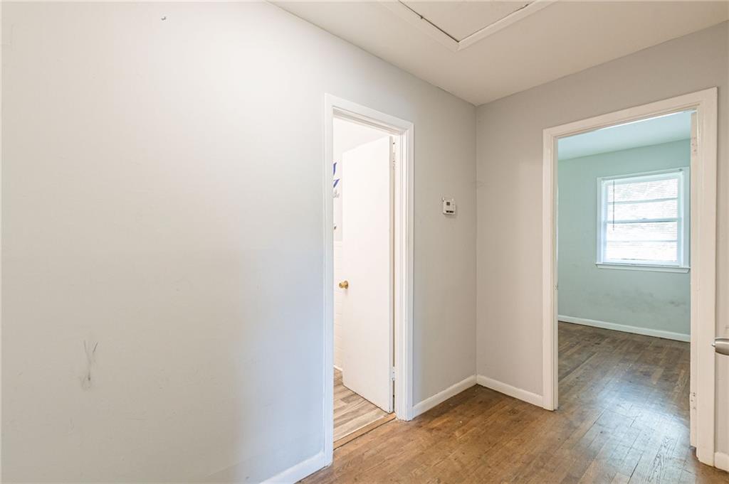 350 Brooks Avenue Southwest Atlanta, GA 30310 - Photo 20 of 29