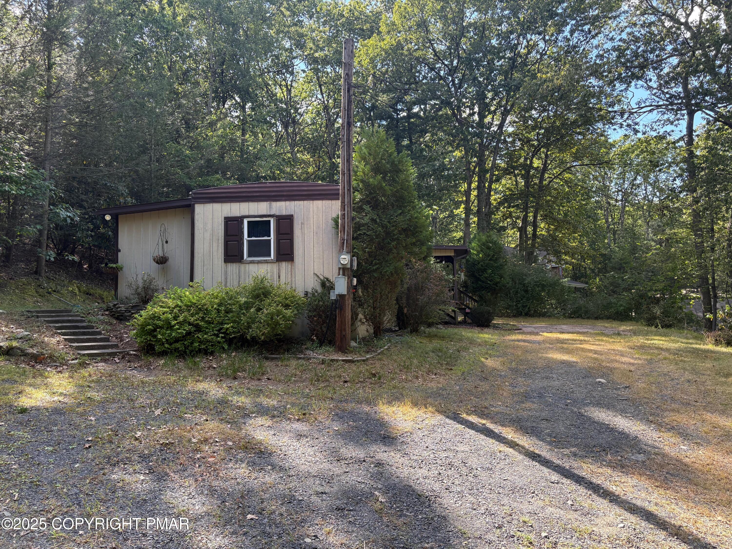 197 Koehler Road Saylorsburg, PA 18353 - Photo 9 of 9 a view of outdoor space and yard