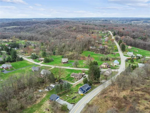 $2,495 | 3004 Bushy Run Road, Jeannette, PA 15644