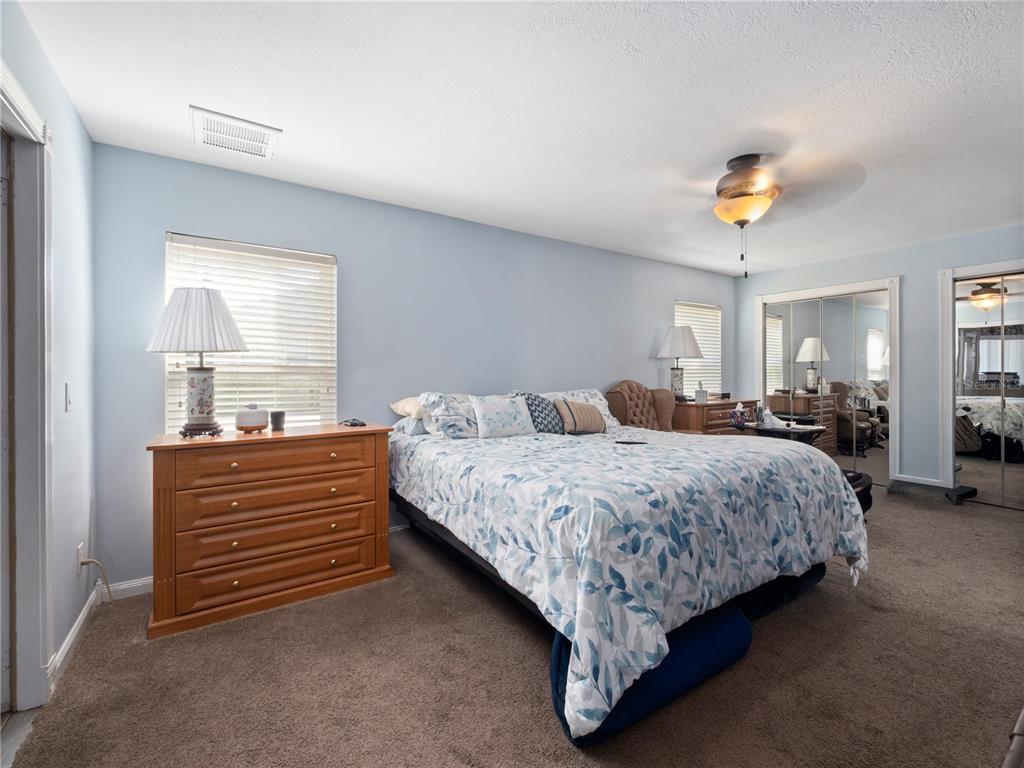 2250 Spring Lake Circle St. Cloud, FL 34771 - Photo 8 of 35