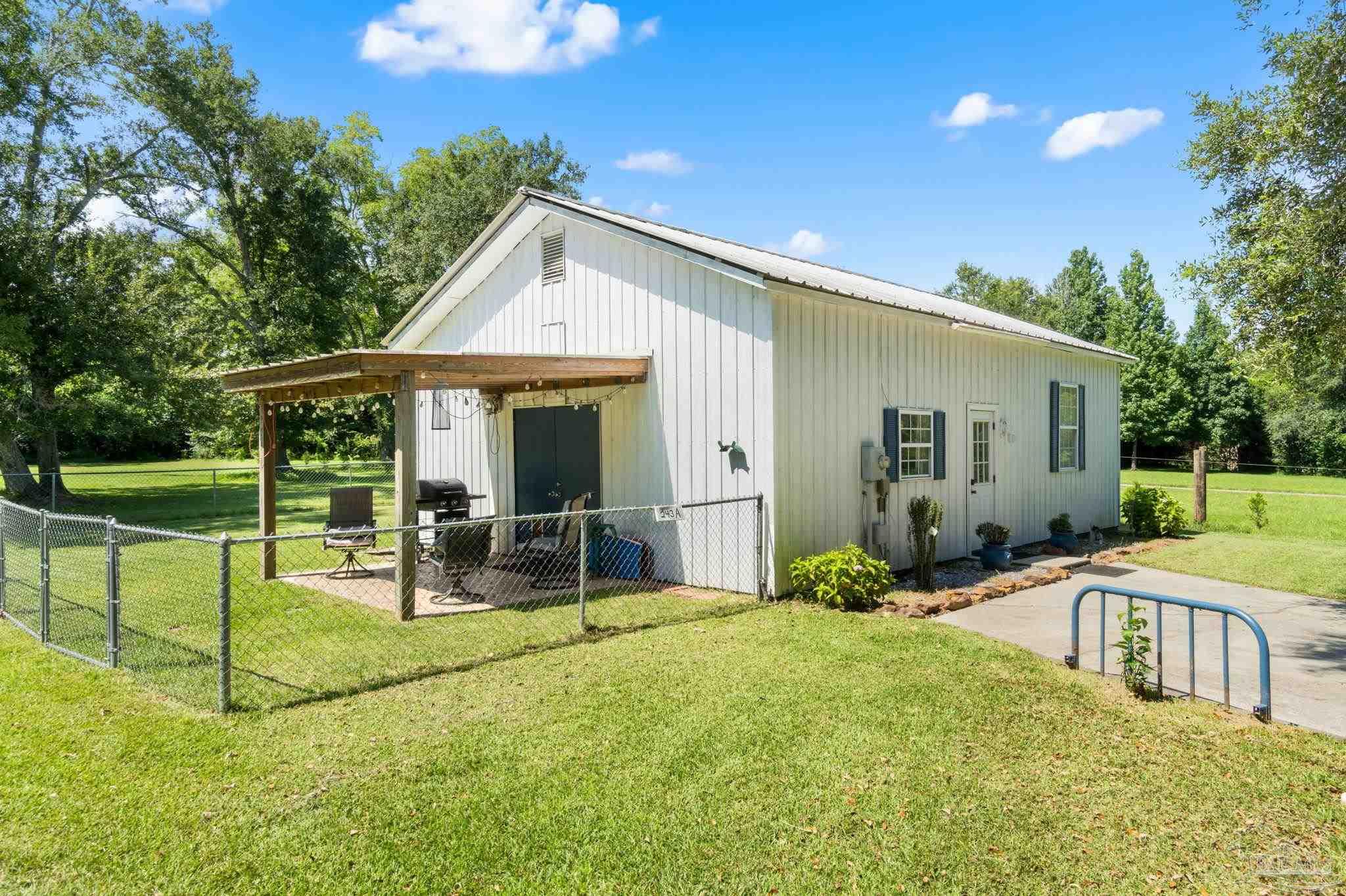 243 Santa Rosa Road Cantonment, FL 32533 - Photo 35 of 59 Guest House