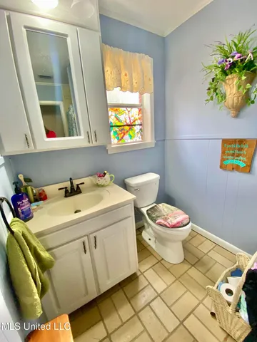 $187,000 | 557 West McPherson Drive, Monticello, MS 39654