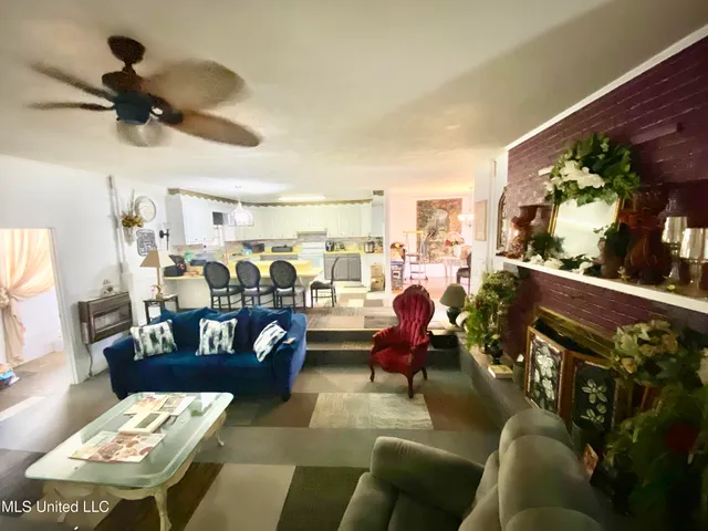 $187,000 | 557 West McPherson Drive, Monticello, MS 39654