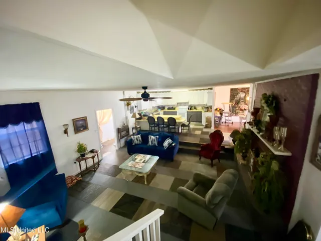 $187,000 | 557 West McPherson Drive, Monticello, MS 39654