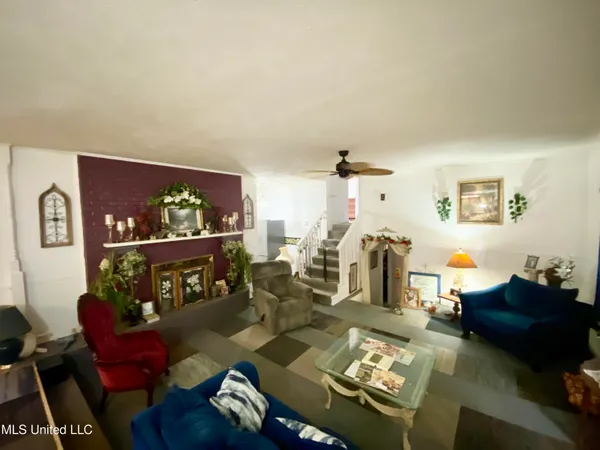 $187,000 | 557 West McPherson Drive, Monticello, MS 39654