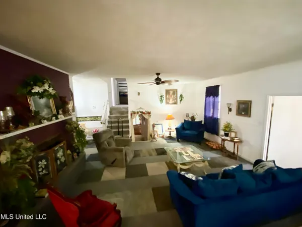 $187,000 | 557 West McPherson Drive, Monticello, MS 39654