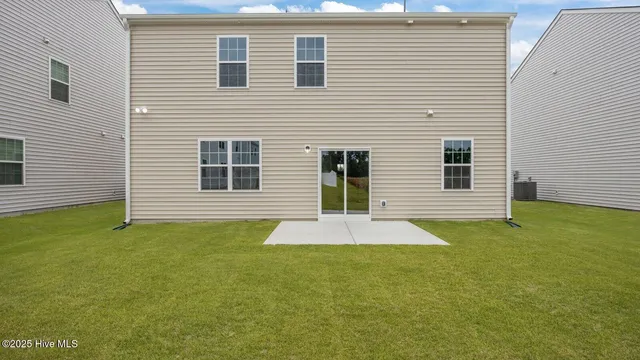 $321,790 | 1504 Stonebriar Drive, Winterville, NC 28590