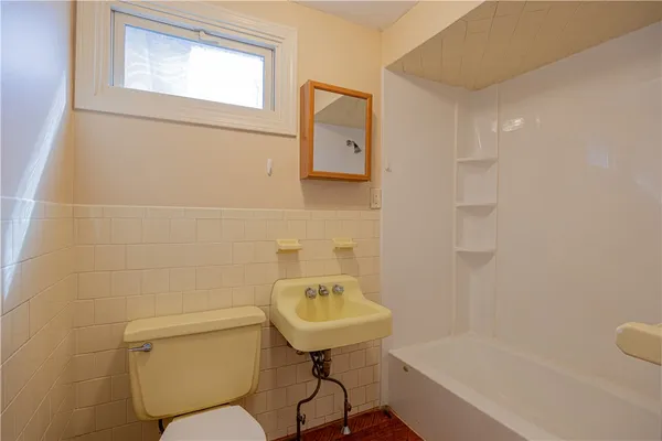 $575,000 | 1018 Main Street, West Warwick, RI 02893