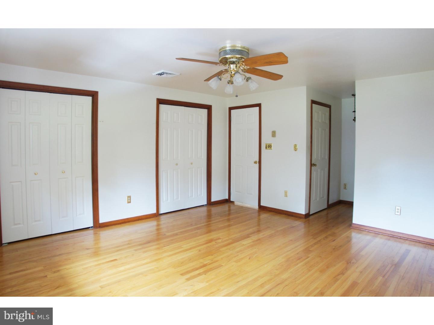 4512 Mill Road Emmaus, PA 18049 - Photo 21 of 25 Gallery Image 21