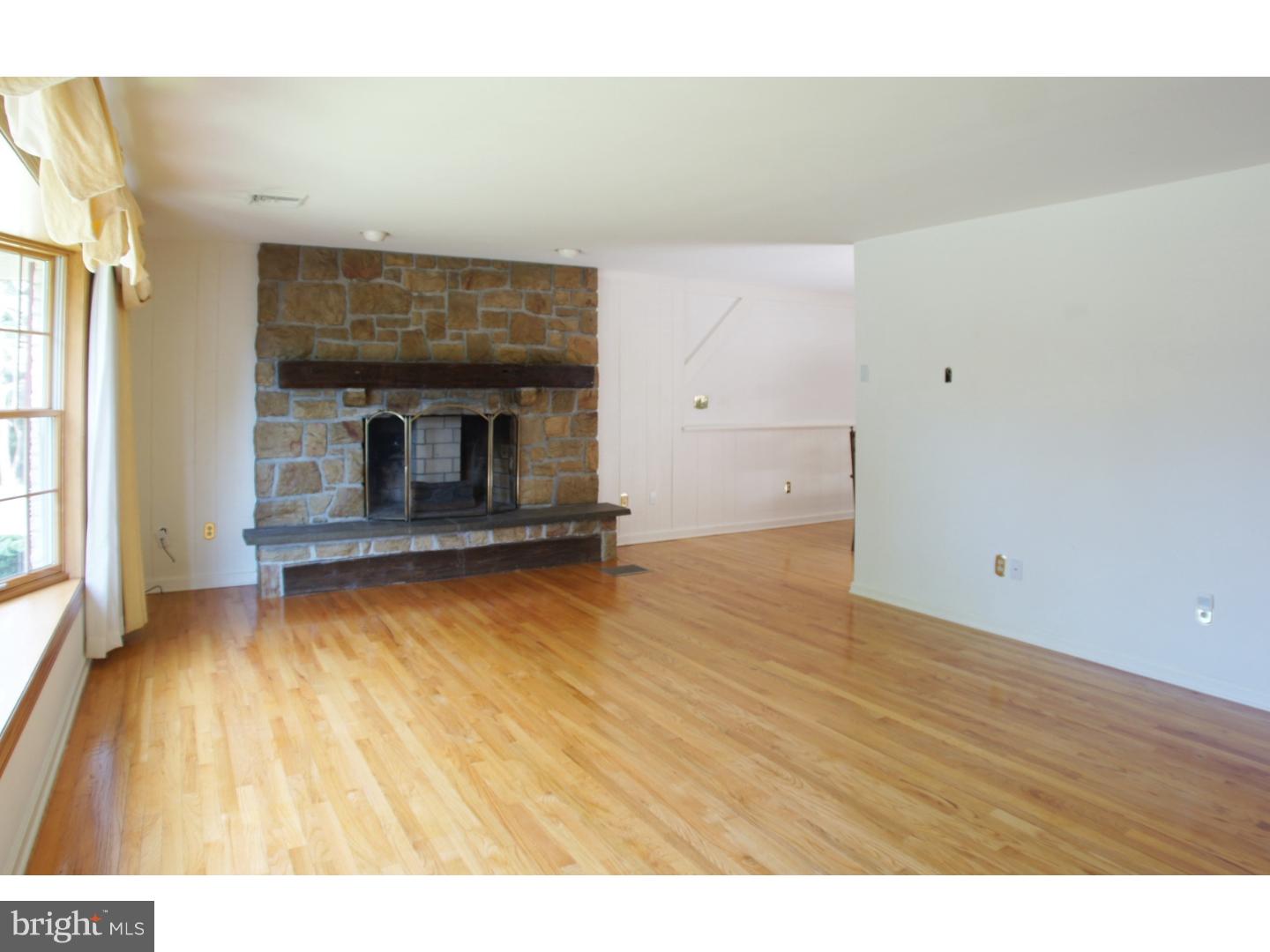 4512 Mill Road Emmaus, PA 18049 - Photo 4 of 25 Gallery Image 4