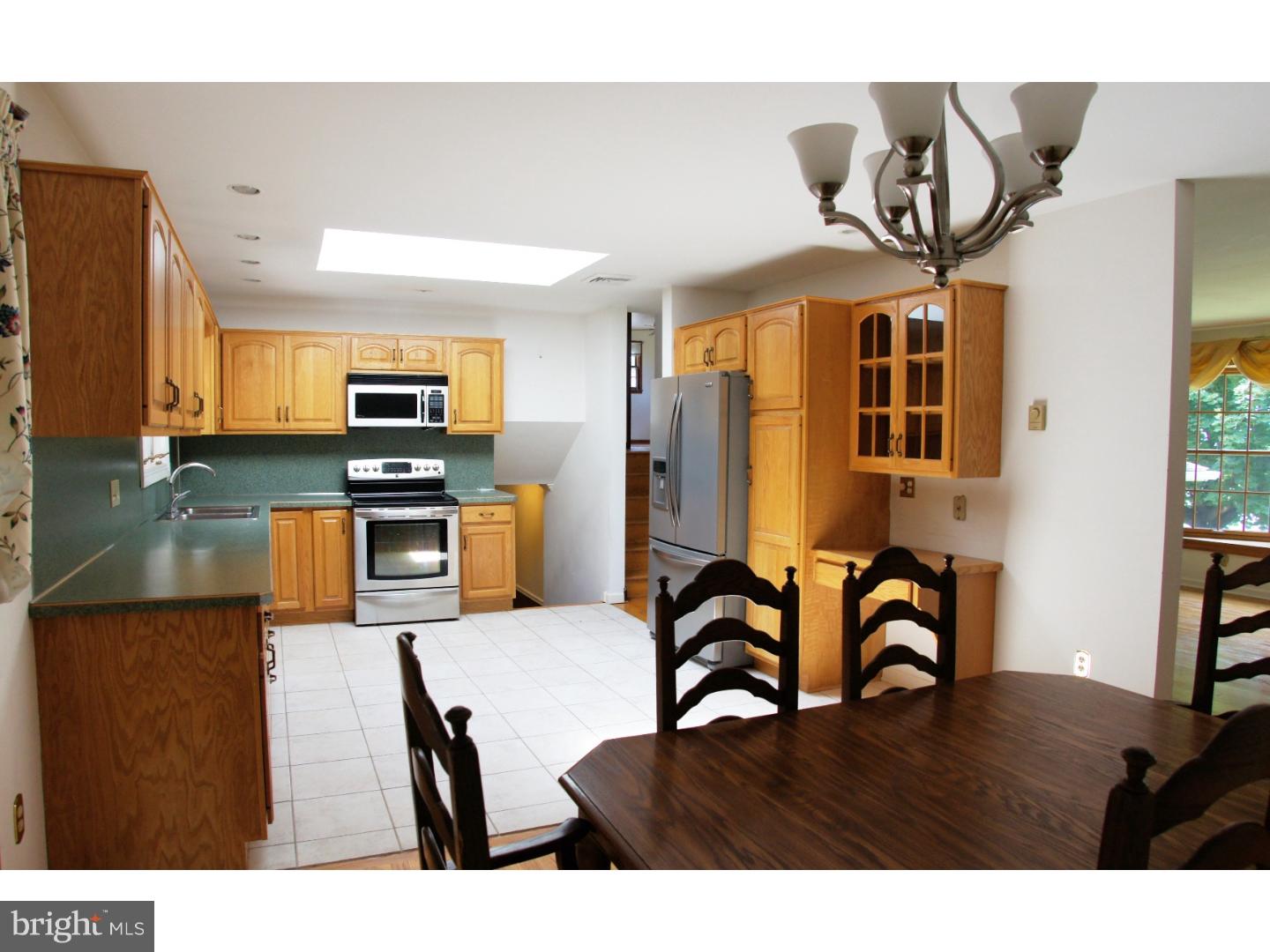 4512 Mill Road Emmaus, PA 18049 - Photo 10 of 25 Gallery Image 10