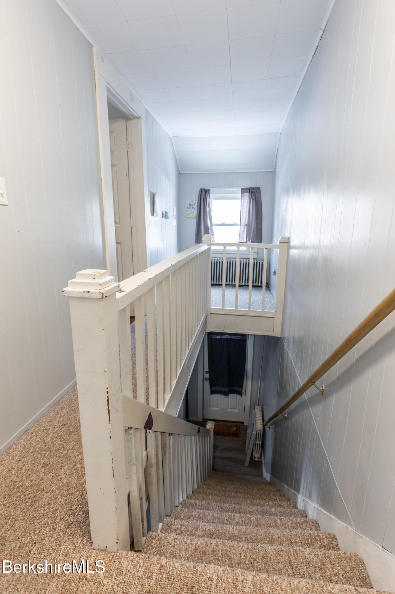 81-83 Pecks Road Pittsfield, MA 01201 - Photo 23 of 30 image-33