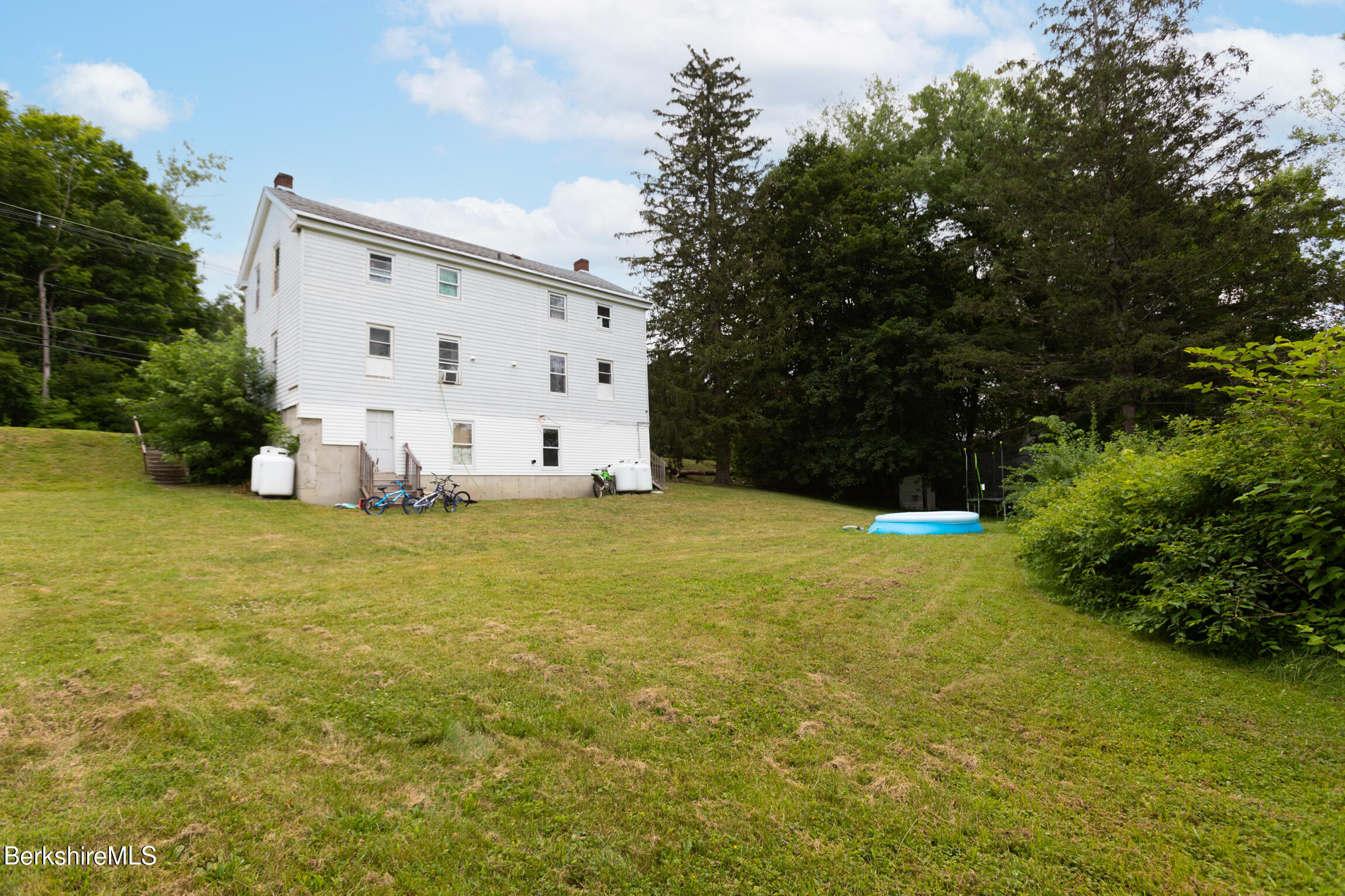 81-83 Pecks Road Pittsfield, MA 01201 - Photo 29 of 30 image-1