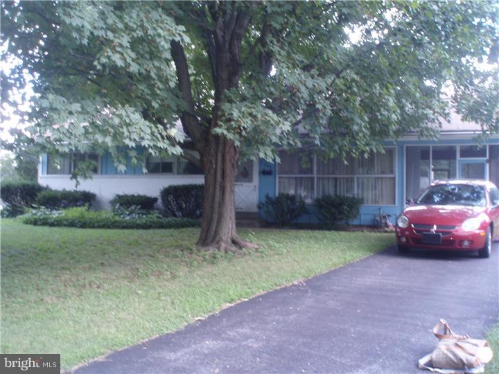 104 Valley Green Drive Aston, PA 19014 - Photo 1 of 20 a view of a yard with a trees