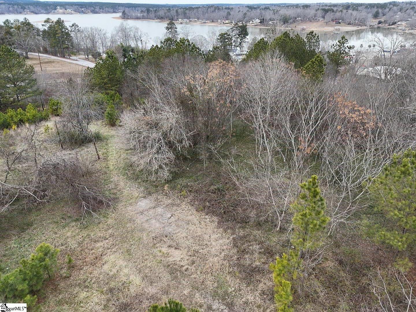 109 Pumphouse Road Greenwood, SC 29649 - Photo 8 of 12