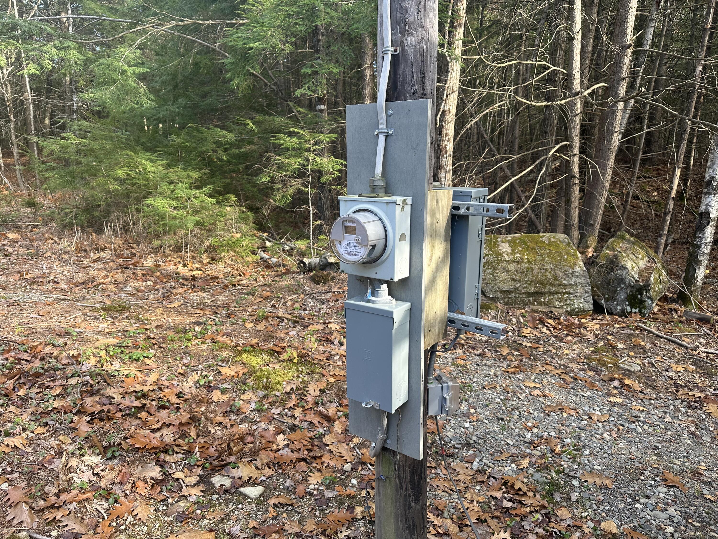 27 Loon Landing Liberty, ME 04949 - Photo 10 of 12 Service