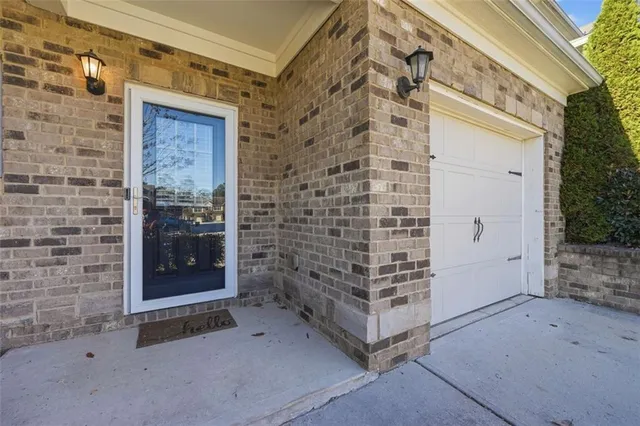 $2,100 | 3249 Garden Glade Lane, Stonecrest, GA 30038