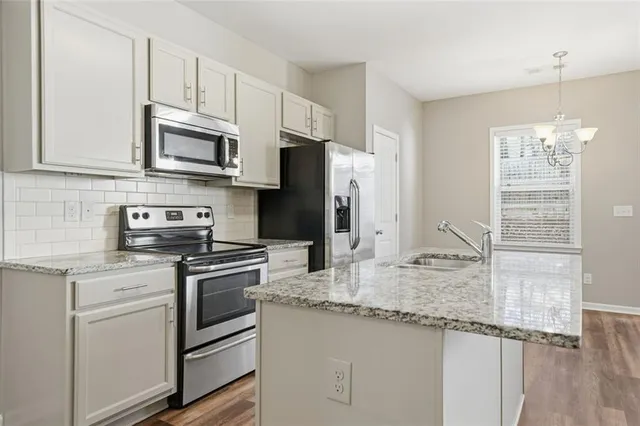 $2,100 | 3249 Garden Glade Lane, Stonecrest, GA 30038