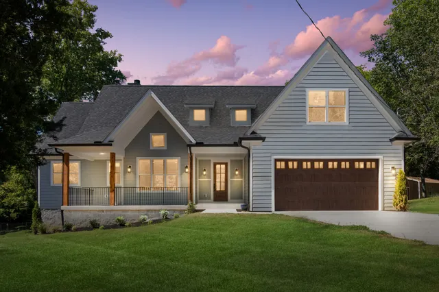 $779,000 | 2033 Graceland Drive, Goodlettsville, TN 37072