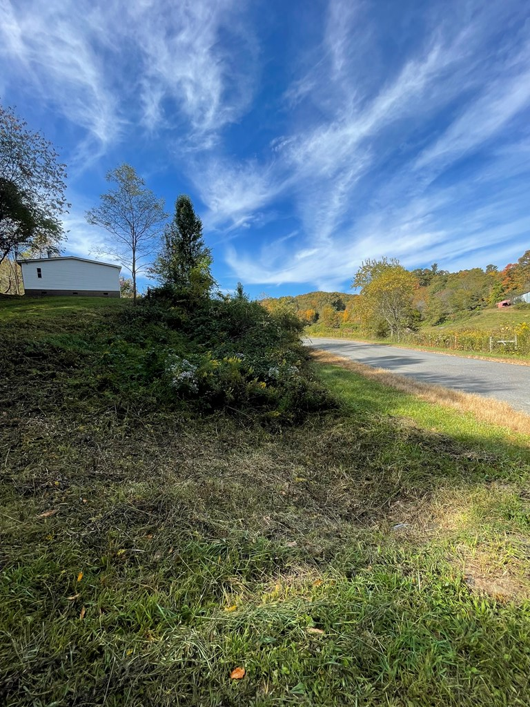 1130 Turner Spur Road Fancy Gap, VA 24328 - Photo 28 of 30 Gallery Image 28